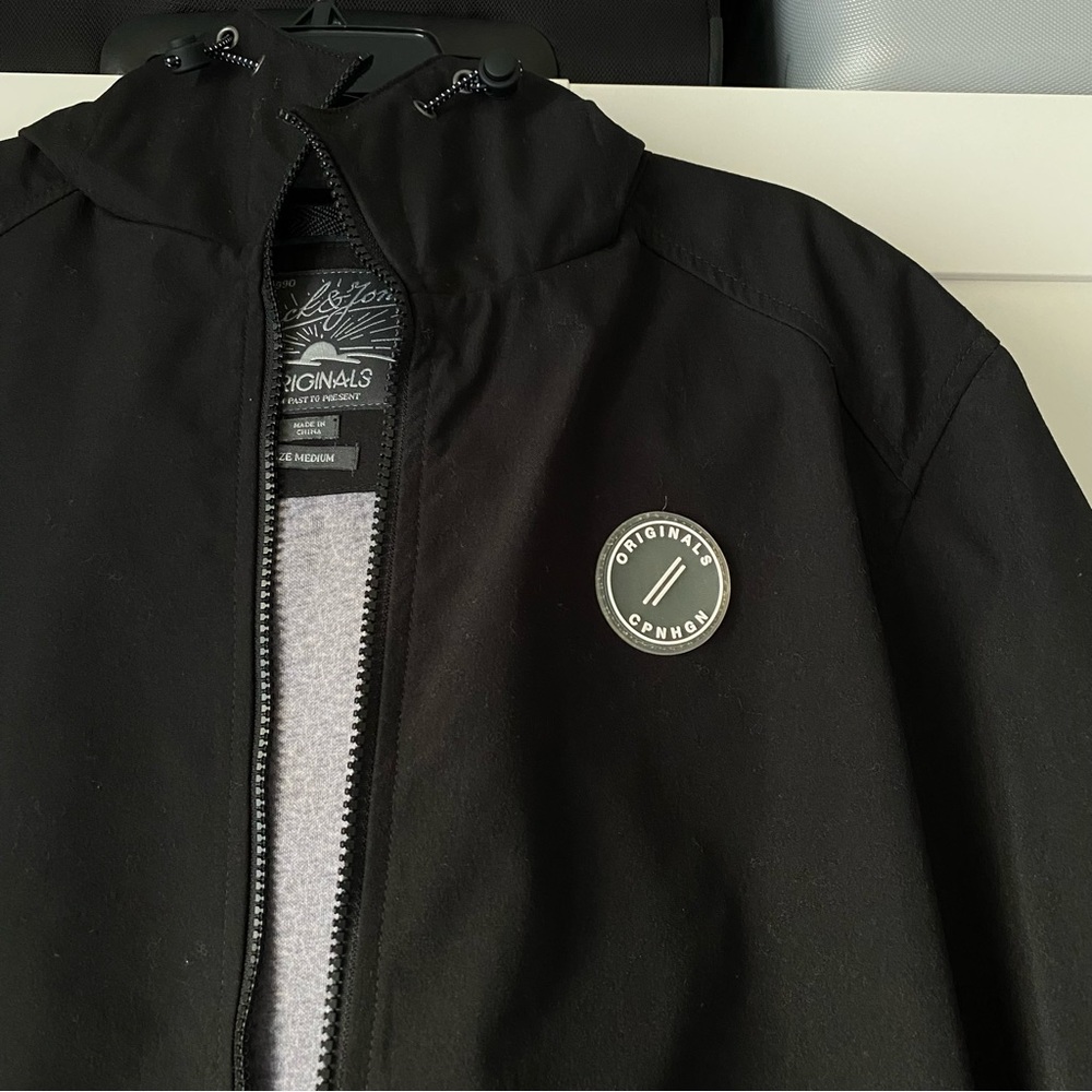 NWOT Jack and Jones original spring zip up jacket with hood (M) - Picture 3 of 6